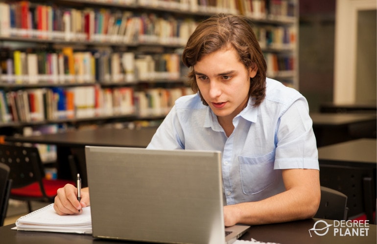 Online Colleges with Rolling Admissions