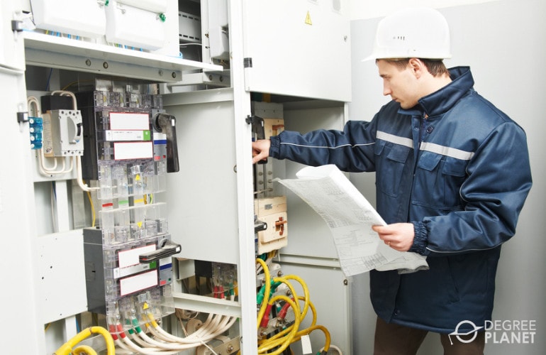 Bachelor of Electrical Engineering Requirements