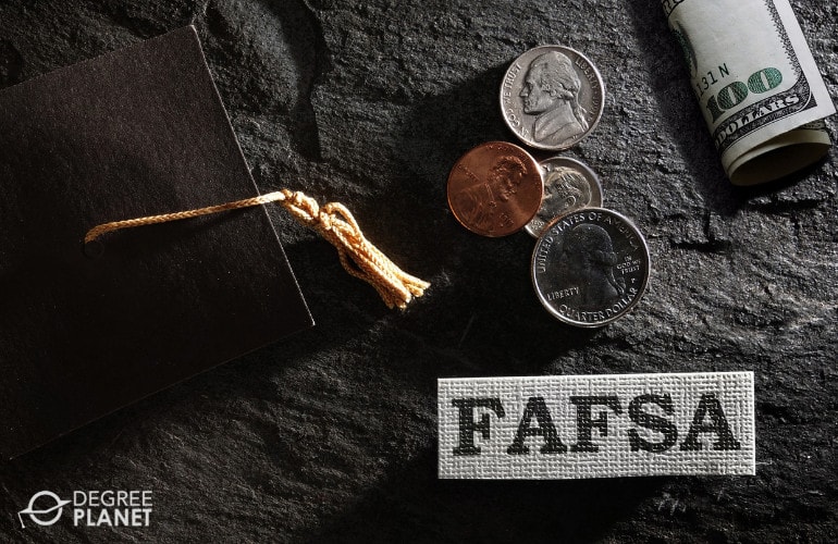 Financial Aid for Forensic Psychologist students