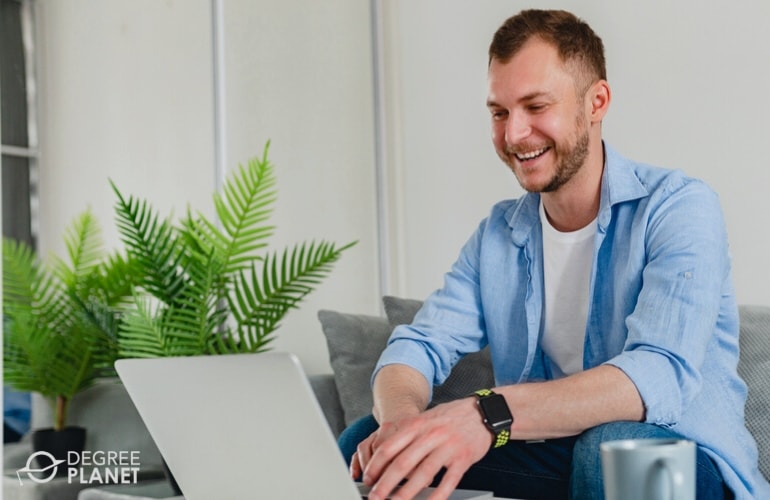 Man taking MSN in Leadership and Management Online